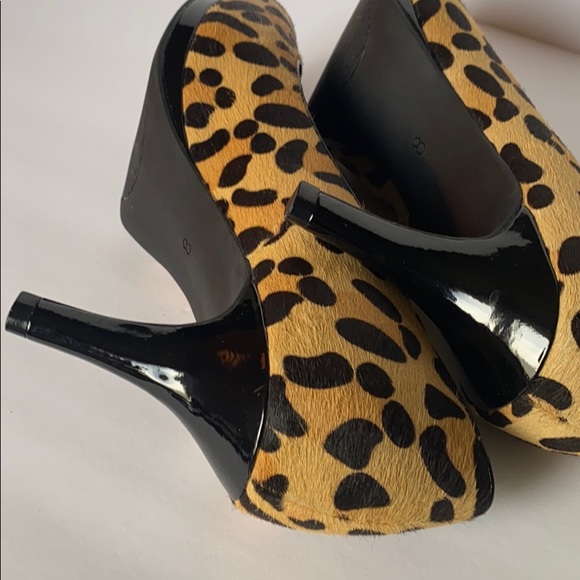 Kelly & Katie Animal Print Heels - Picture 7 of 7